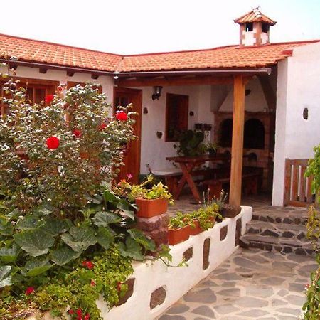 Гостевой дом La Casa De Mis Padres El Pinar  Экстерьер фото